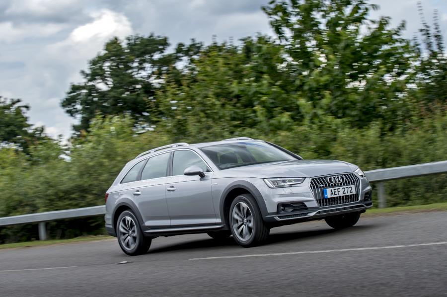  Audi A4 Allroad 3.0 TDI Quattro (B9) 2016 года  (UK) (фото 12 из 33)